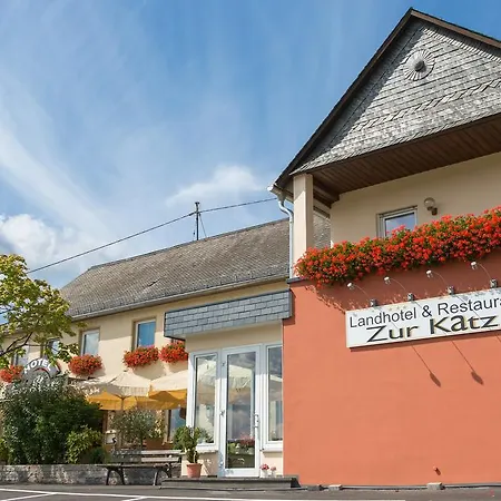 Zur Katz Halsenbach